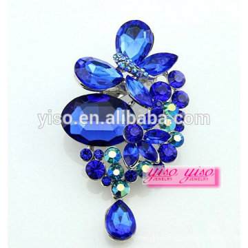 Broche en cristal de strass